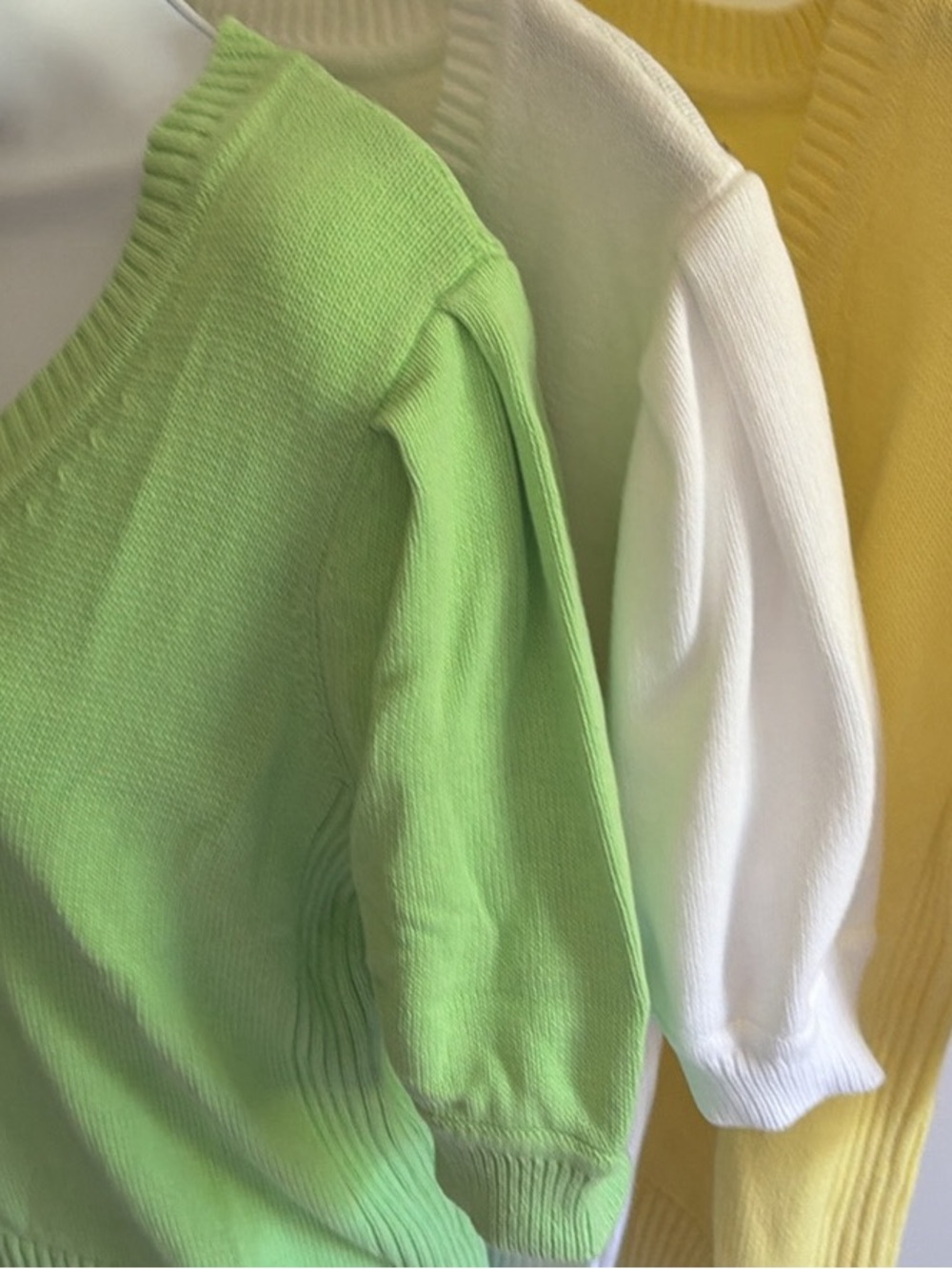 LOFT Lemon Yellow, Bright white & Tangy green